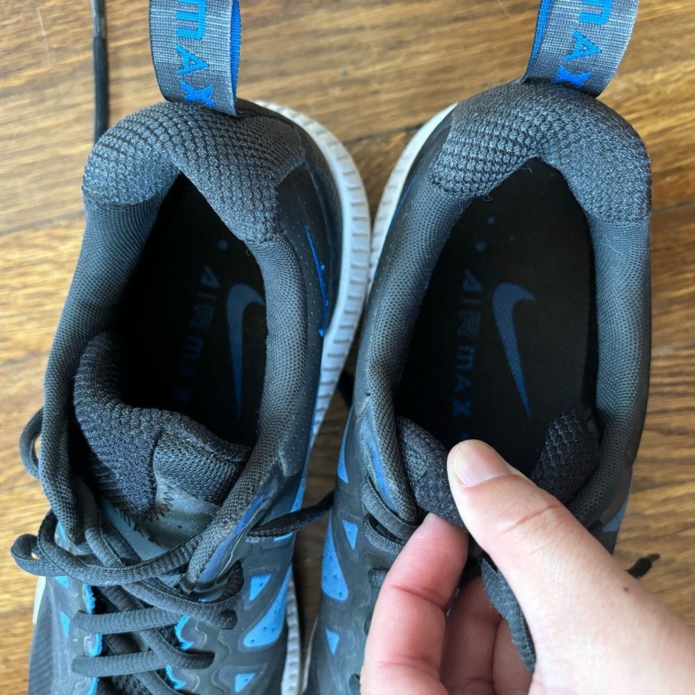 Nike Air Max Genome Men’s Shoes - Picture 3 of 7